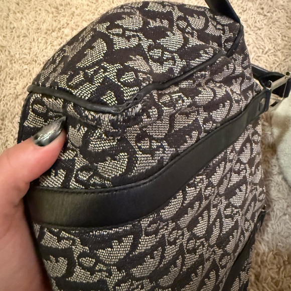 Christian Dior Monogram Handbag - Picture 10 of 16